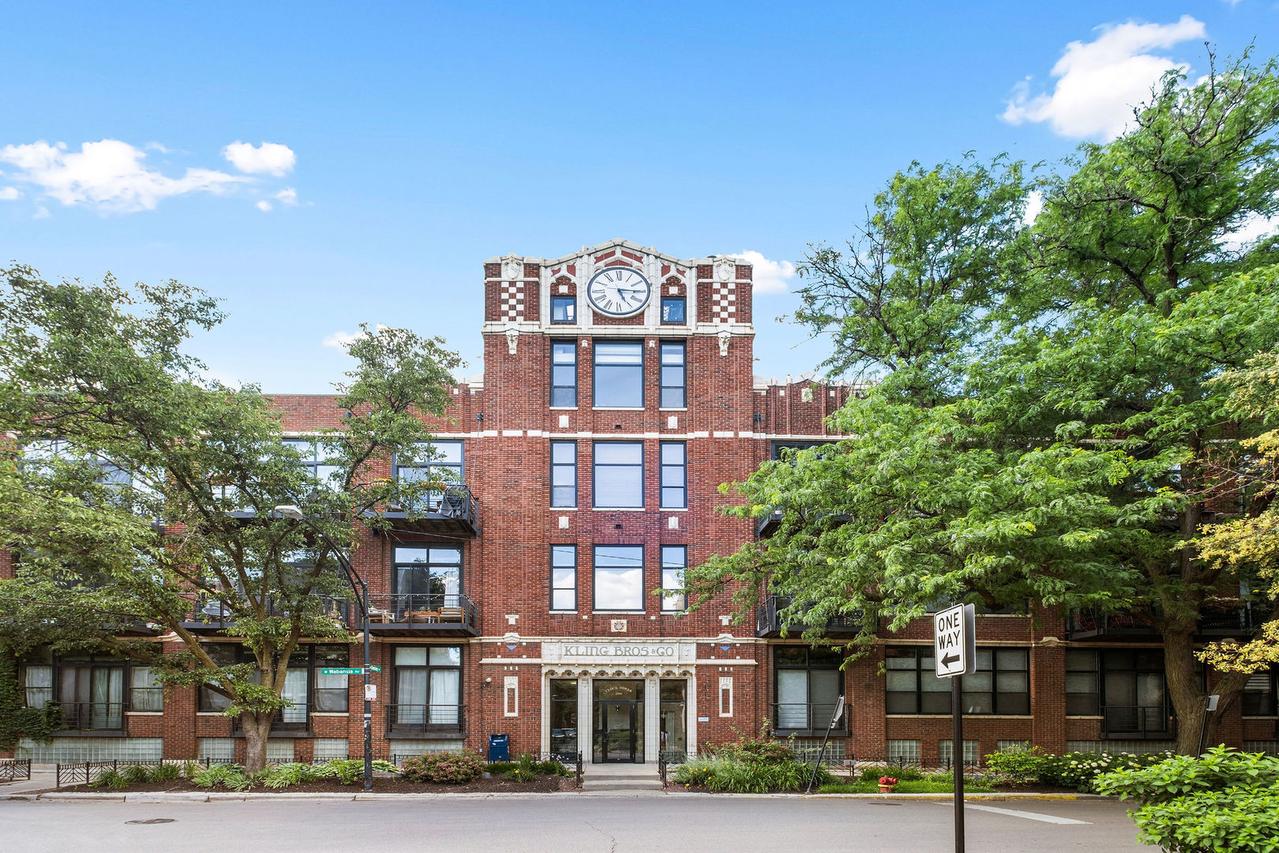 2300 W Wabansia Ave. #310, Chicago, IL 60647