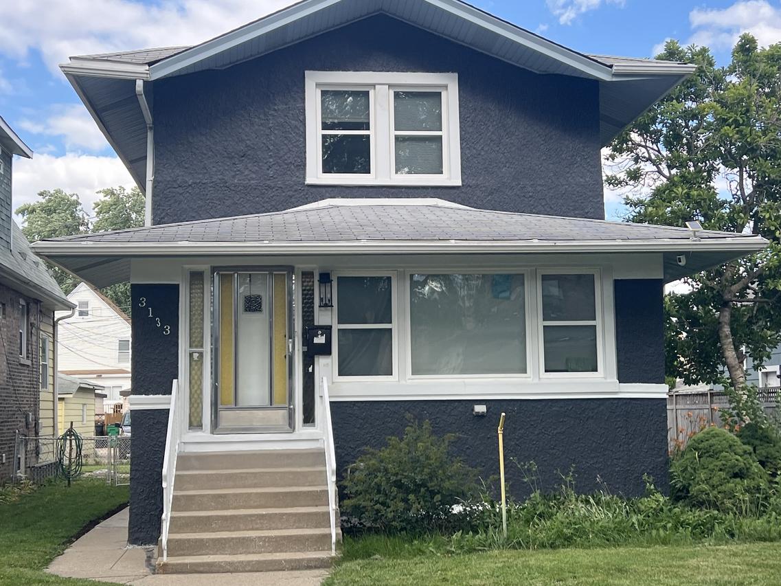 3133 Euclid Ave., Berwyn, IL 60402