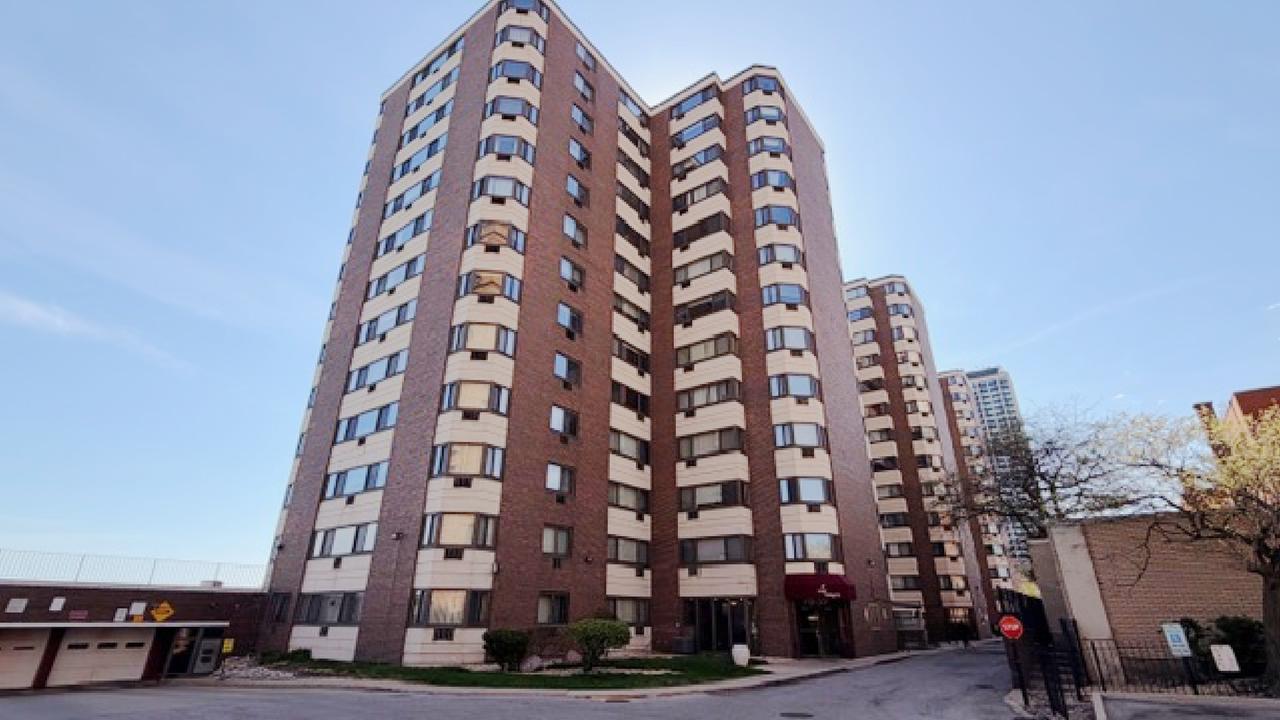 7337 S South Shore Dr. #1012, Chicago, IL 60649