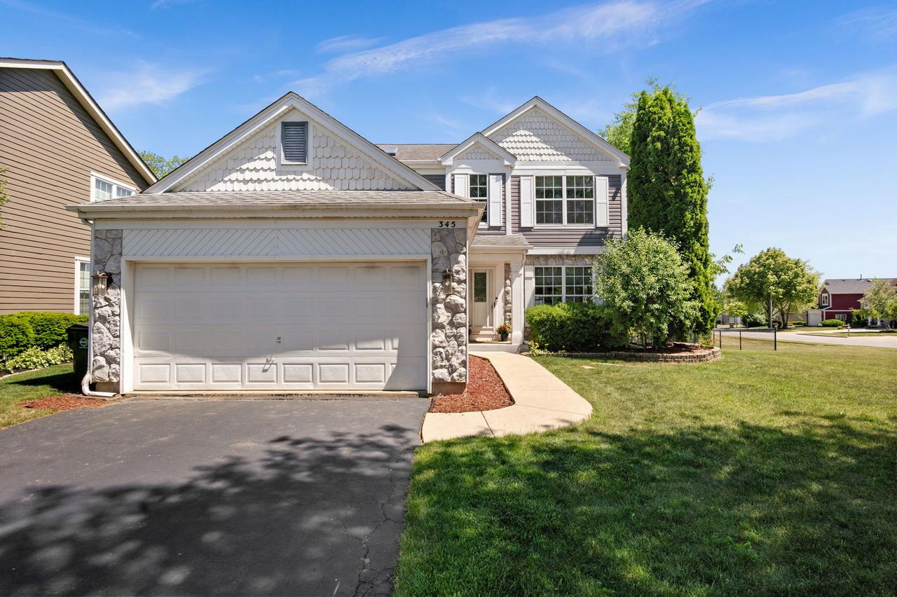 345 Mayfair Ln., South Elgin, IL 60177