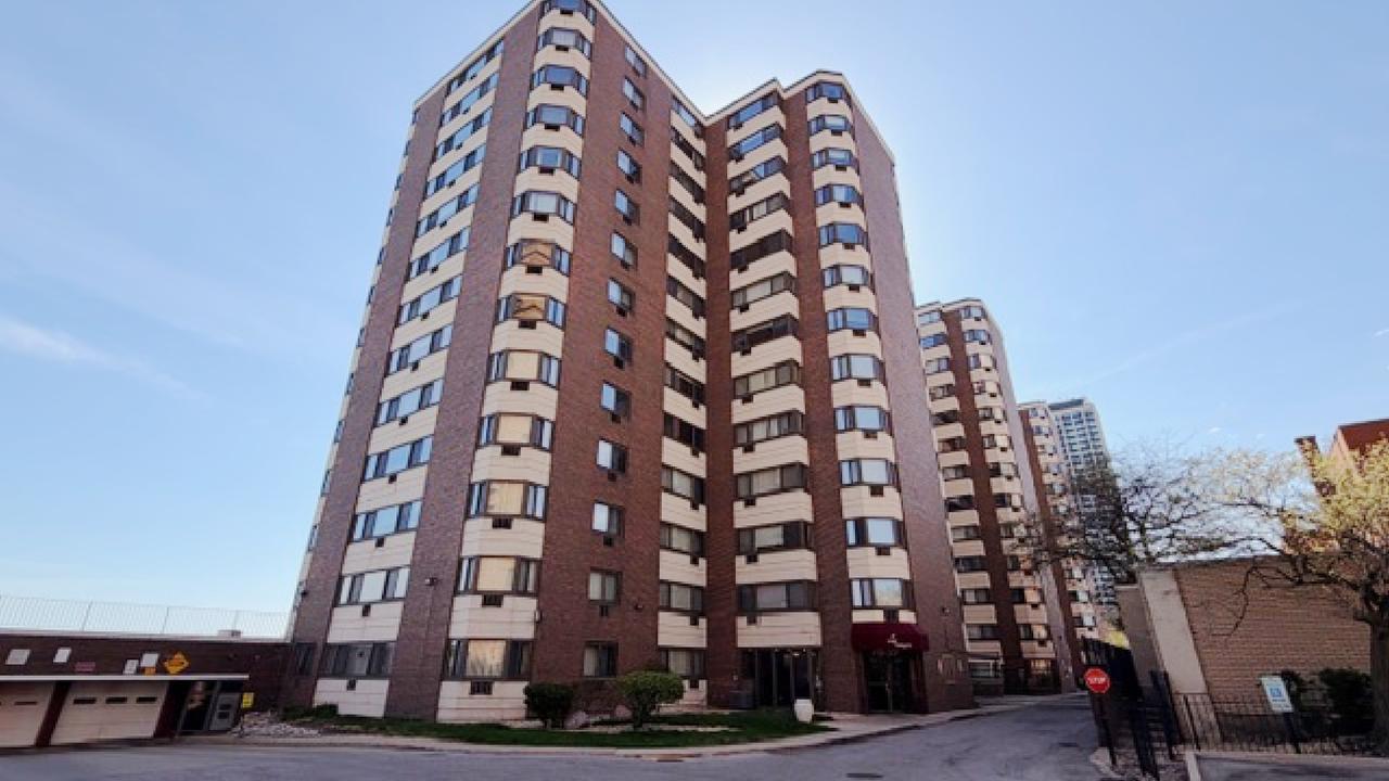 7337 S South Shore Dr. #1109, Chicago, IL 60649