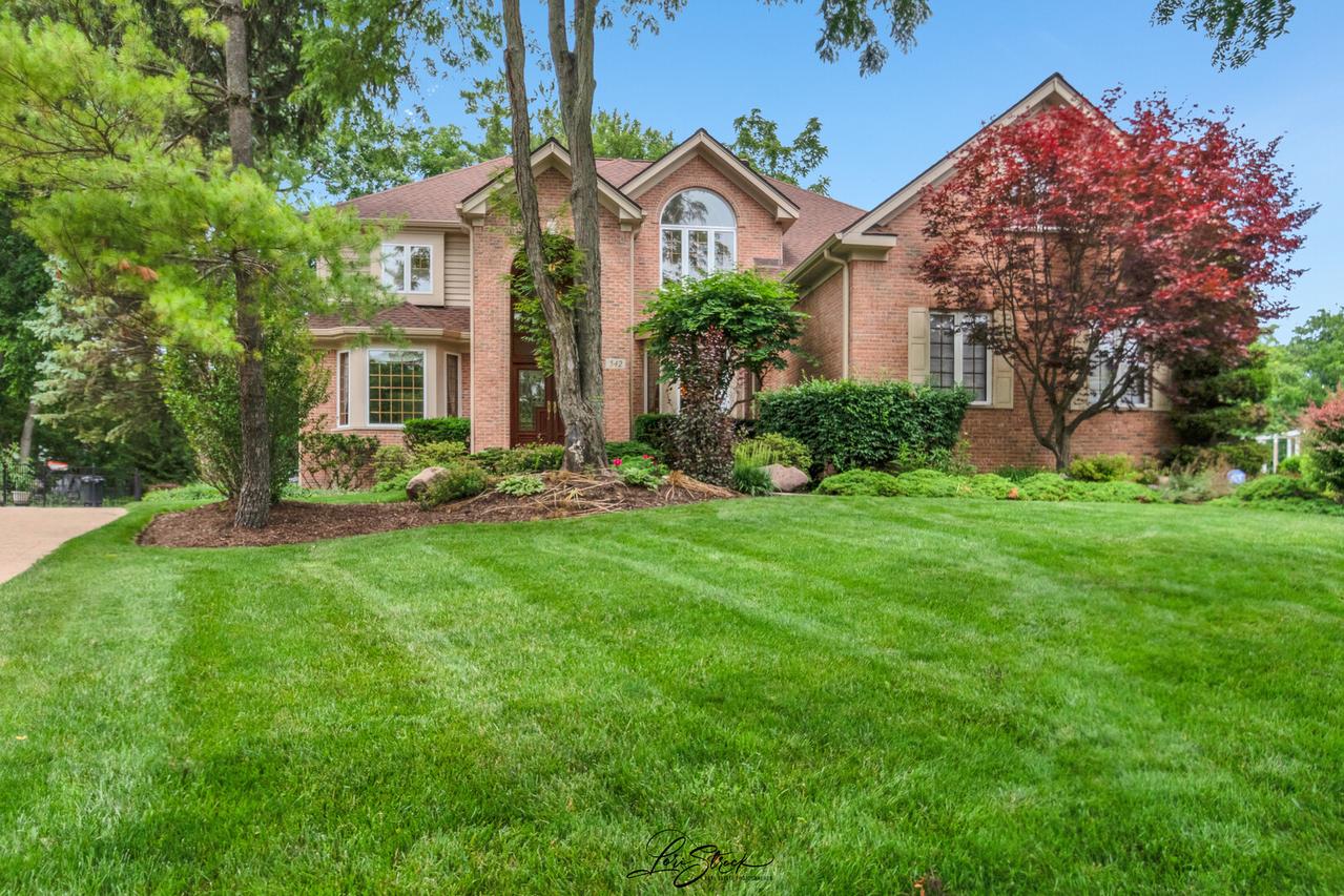 542 W Rosiland Dr., Palatine, IL 60074