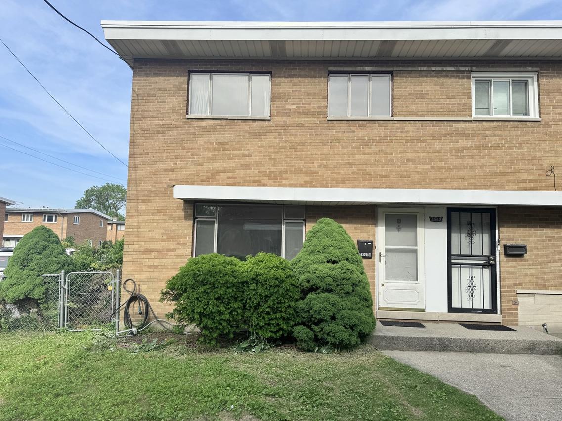 2540 W Jerome St. #D, Chicago, IL 60645