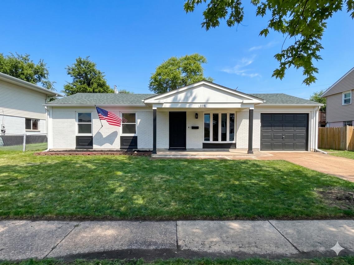 338 Hickory Ave., Romeoville, IL 60446
