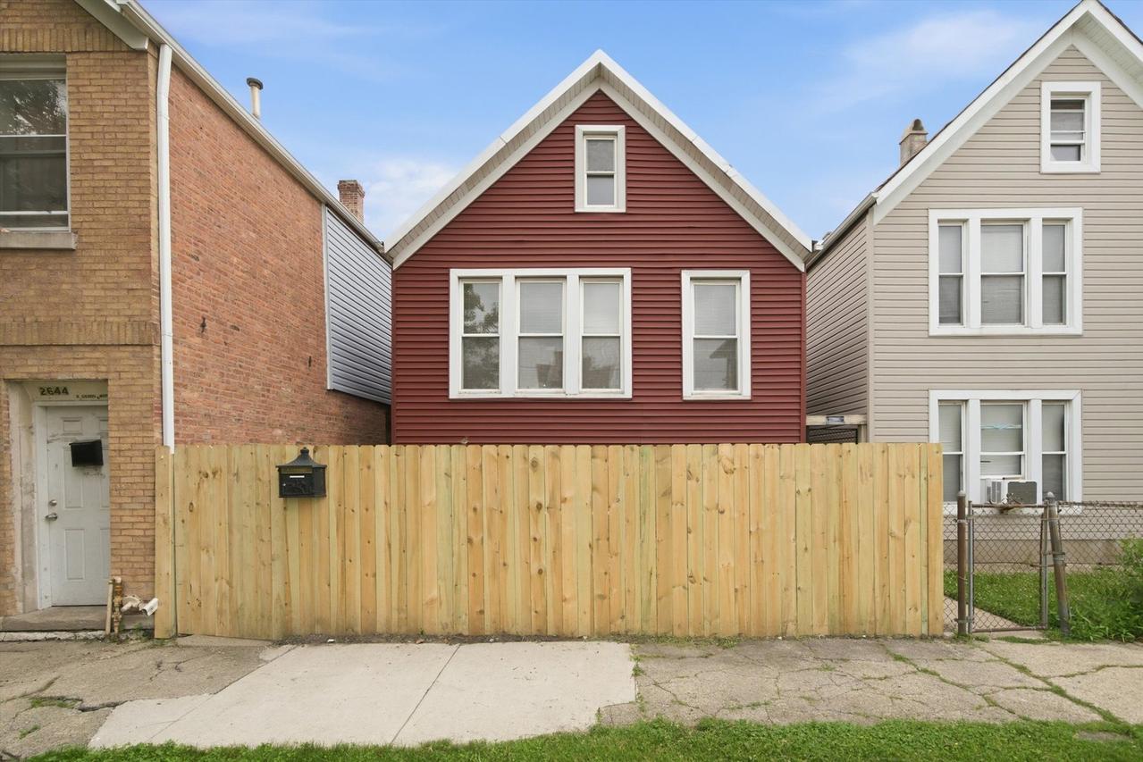 2642 S Sacramento Ave., Chicago, IL 60623