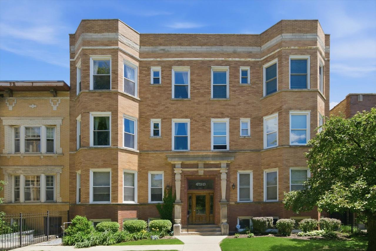 4713 N Dover St. #3N, Chicago, IL 60640