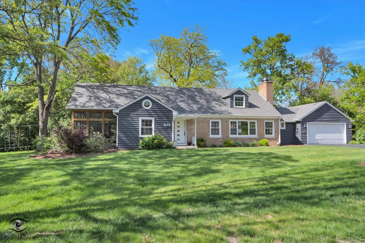 829 E Porter Ave., Naperville, IL 60540