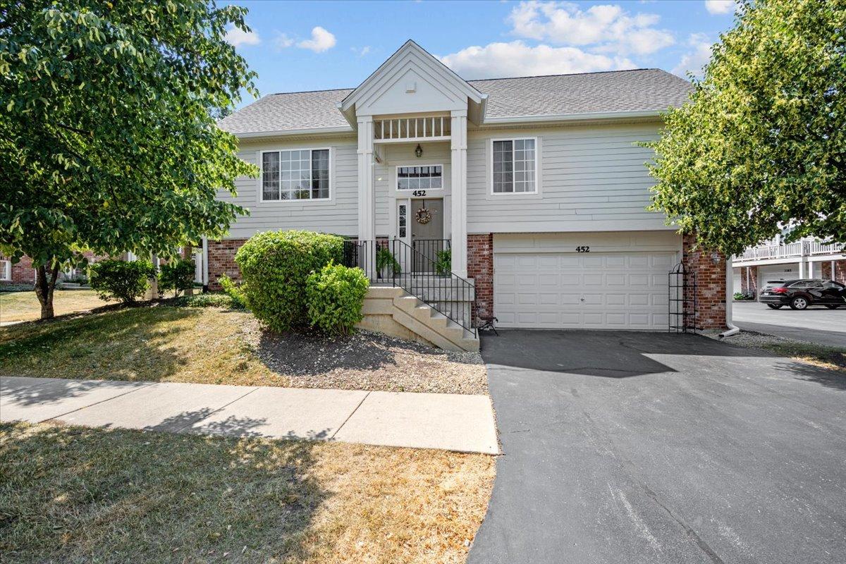 452 Churchill Dr., Elgin, IL 60124