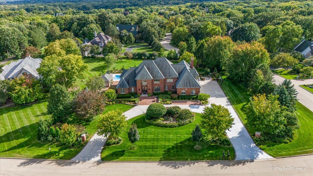 36W535 Hunters Gate Rd., St. Charles, IL 60175