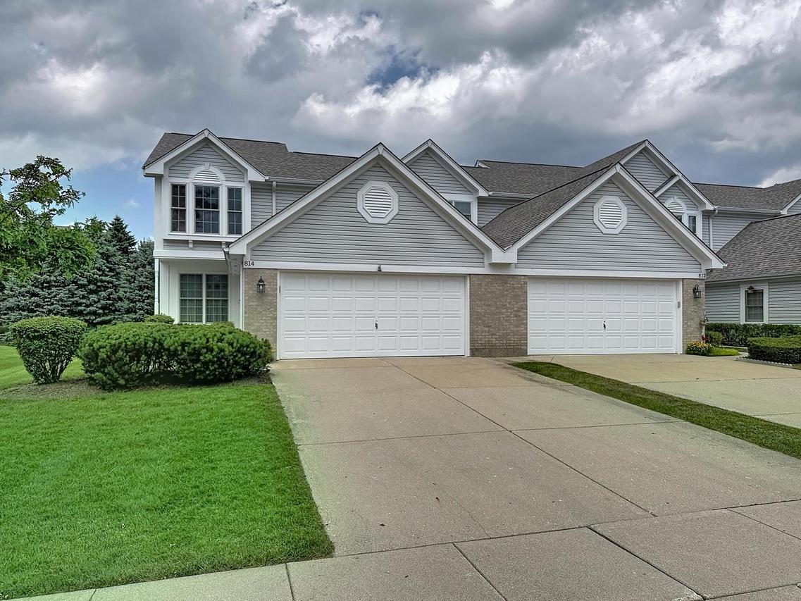 [Address Hidden by Seller], Crystal Lake, IL 60014