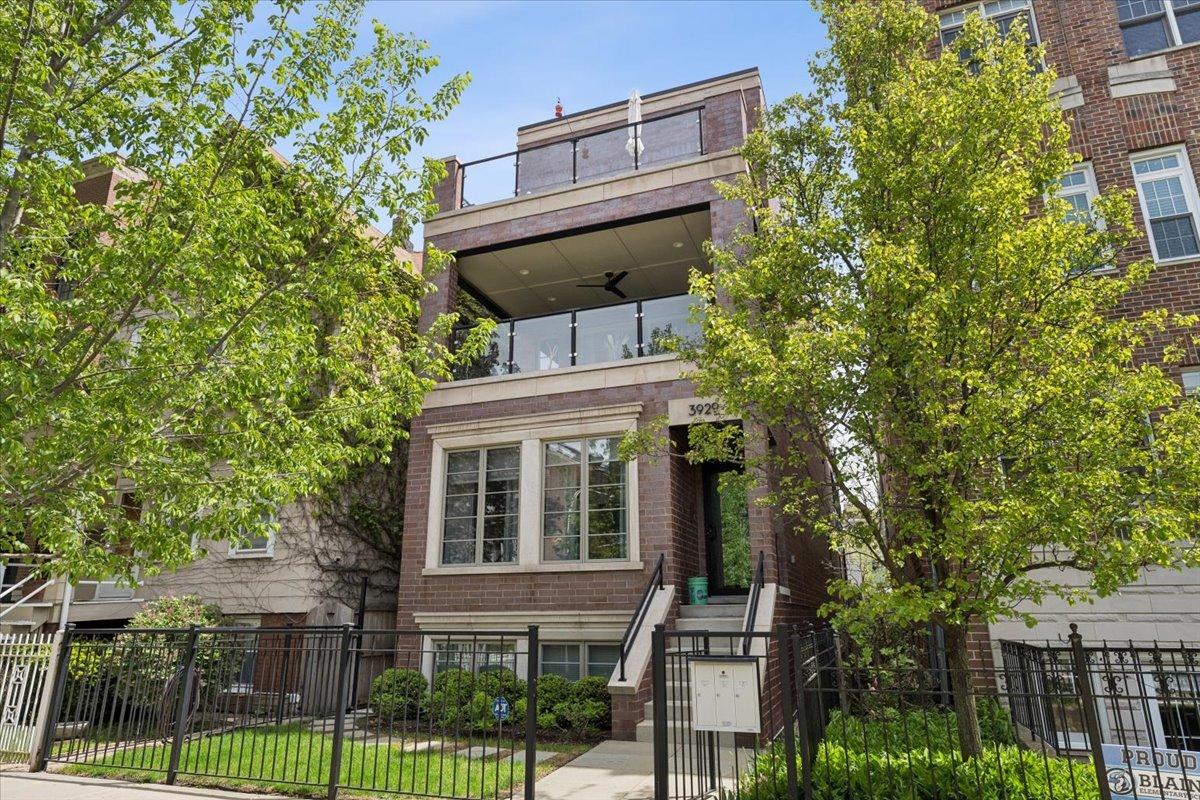 3929 N Greenview Ave. #3, Chicago, IL 60613