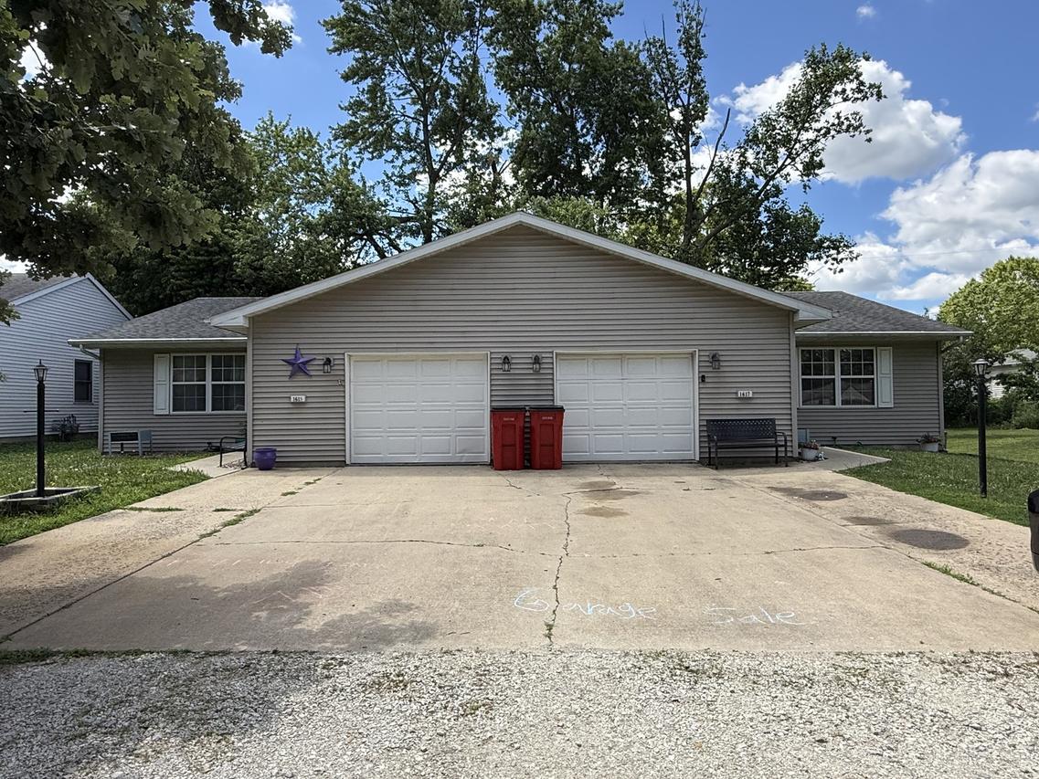 1615/1617 W Union St., Champaign, IL 61821