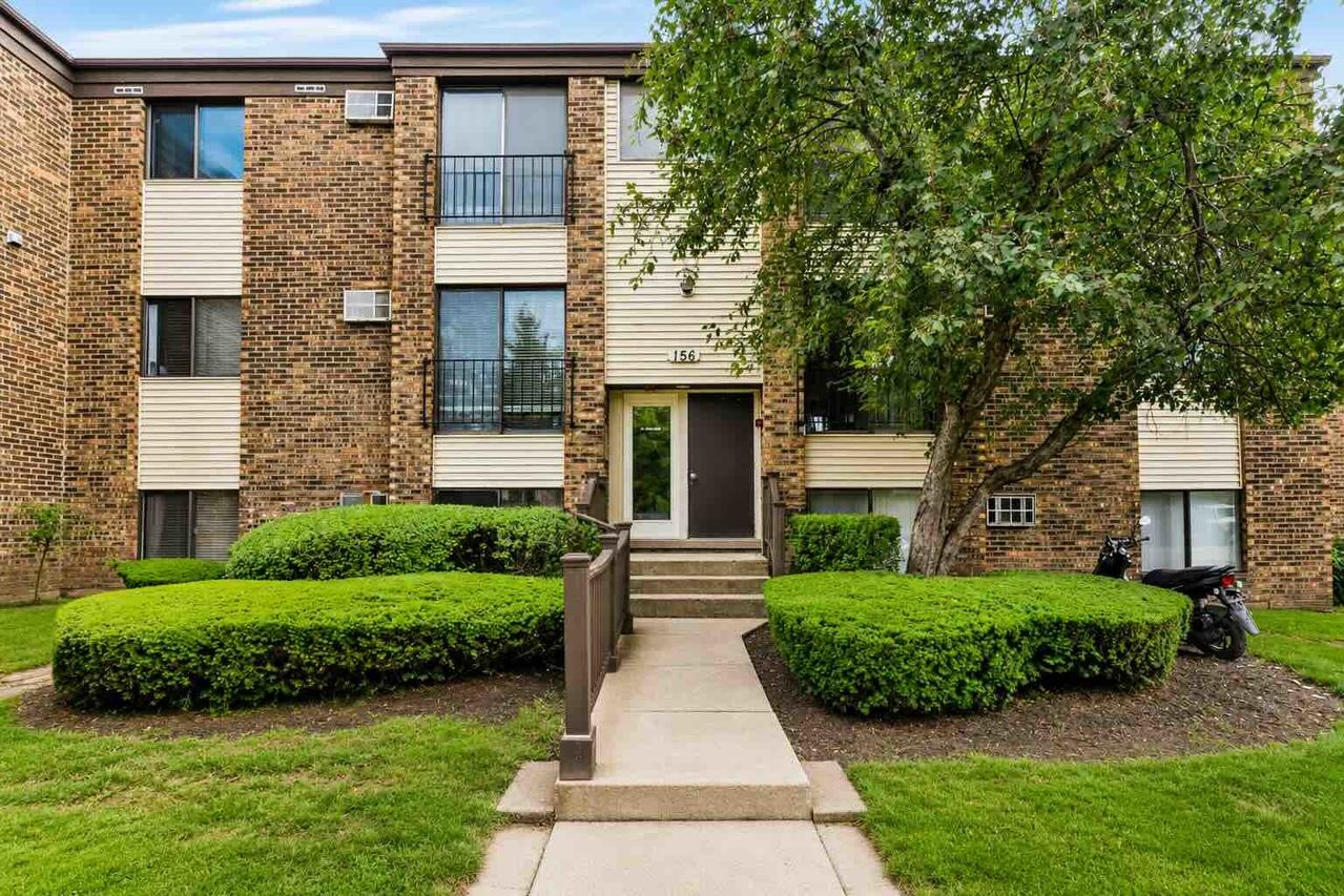 156 Dunteman Dr. #301, Glendale Heights, IL 60139