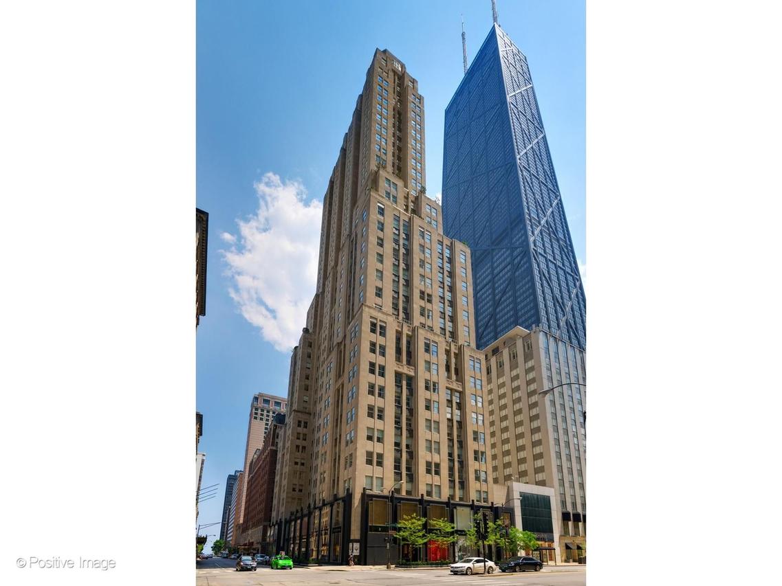 159 E Walton Pl. #8G, Chicago, IL 60611