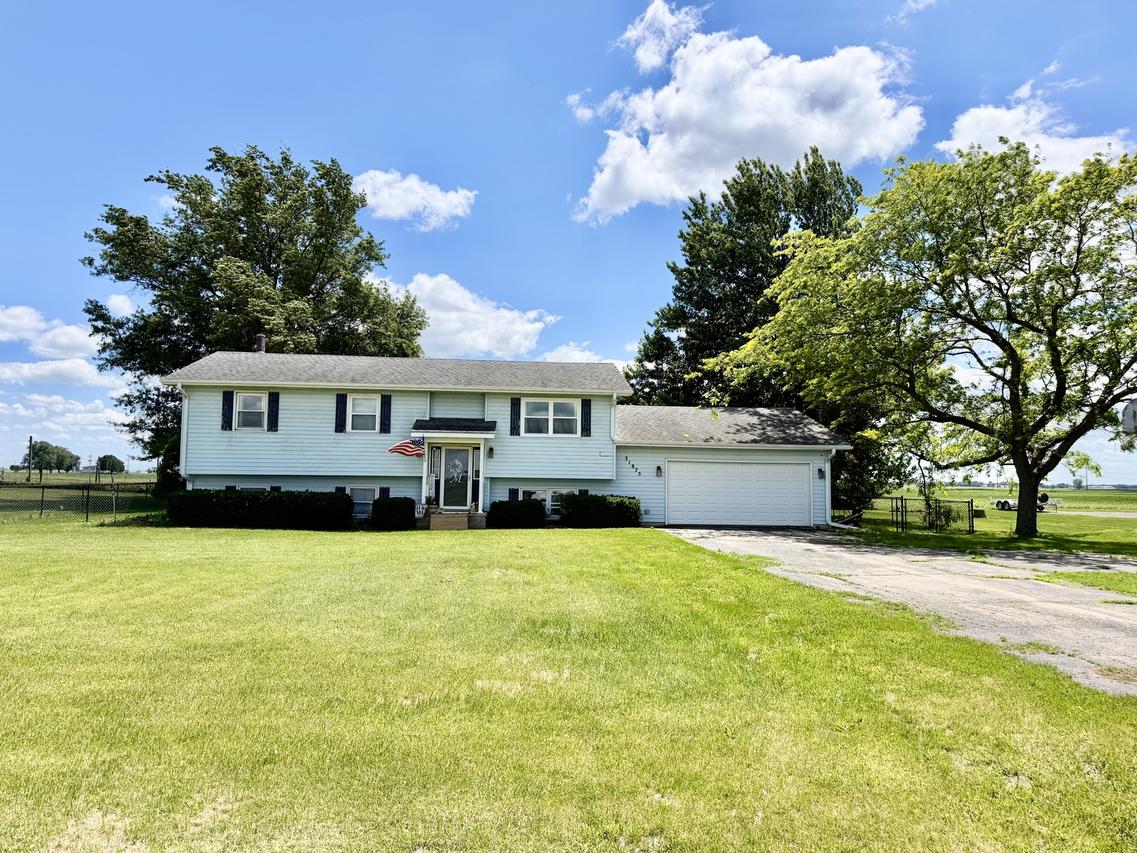 31875 E Thome Rd., Rock Falls, IL 61071