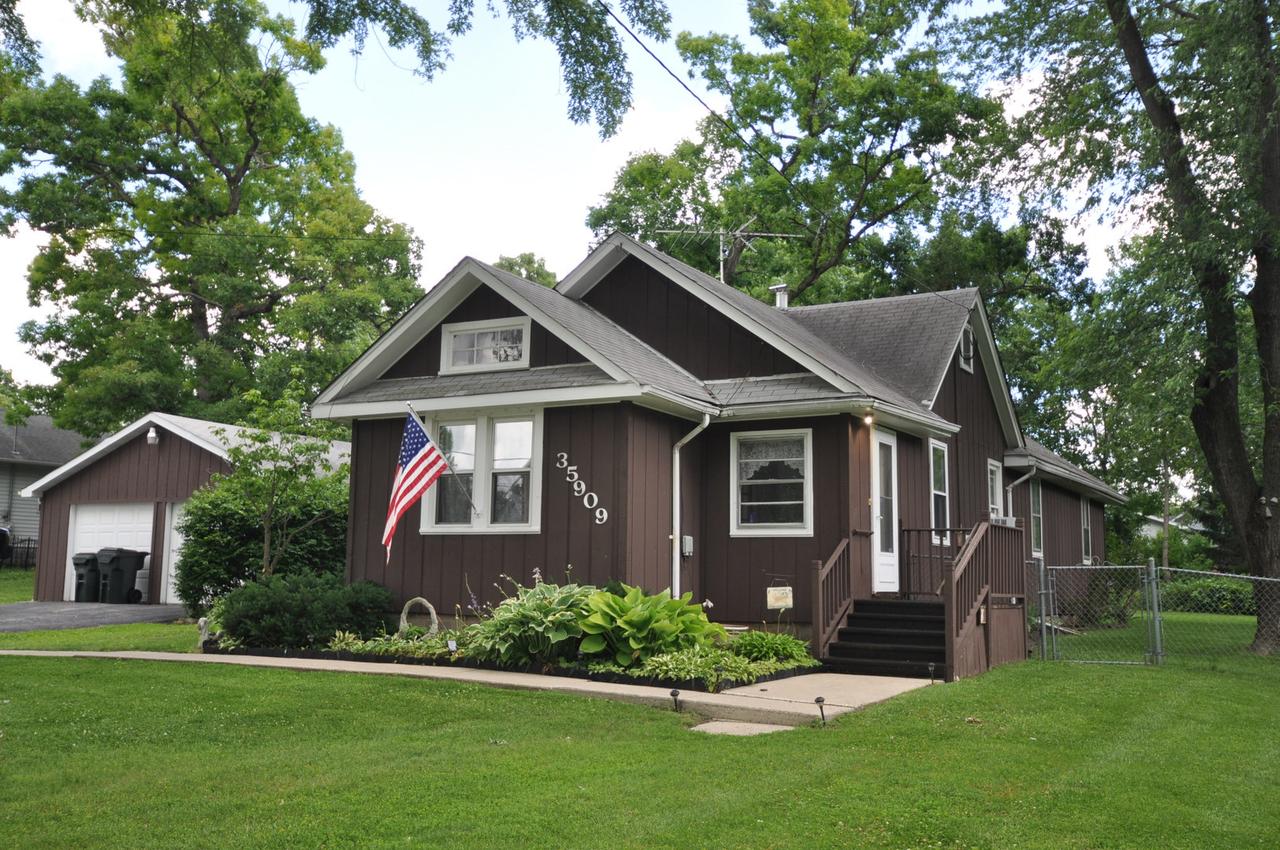 35909 N Helendale Rd., Ingleside, IL 60041