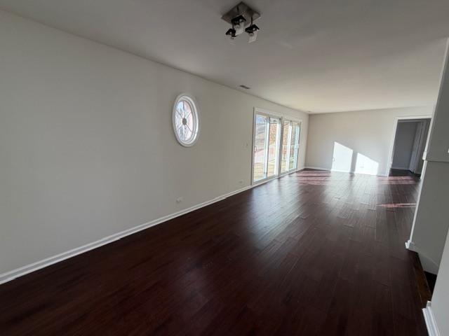 745 Regina Ct., Woodstock, IL 60098