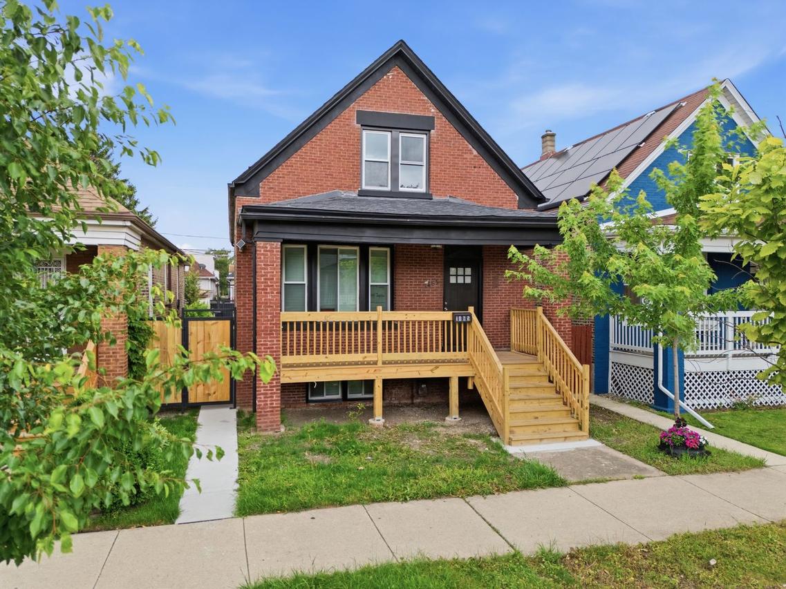 1465 W 72nd St., Chicago, IL 60636