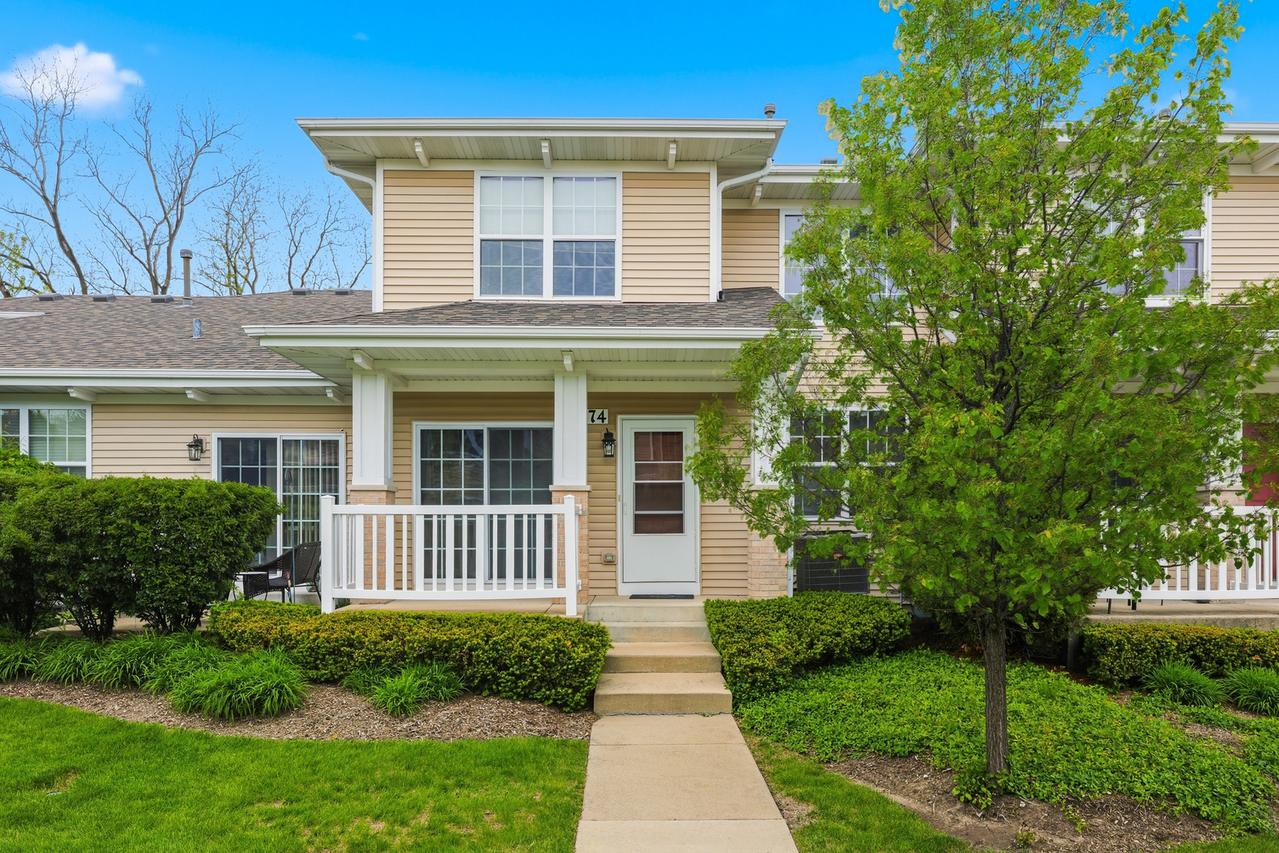 1274 Walnut Glen Dr., Crystal Lake, IL 60014