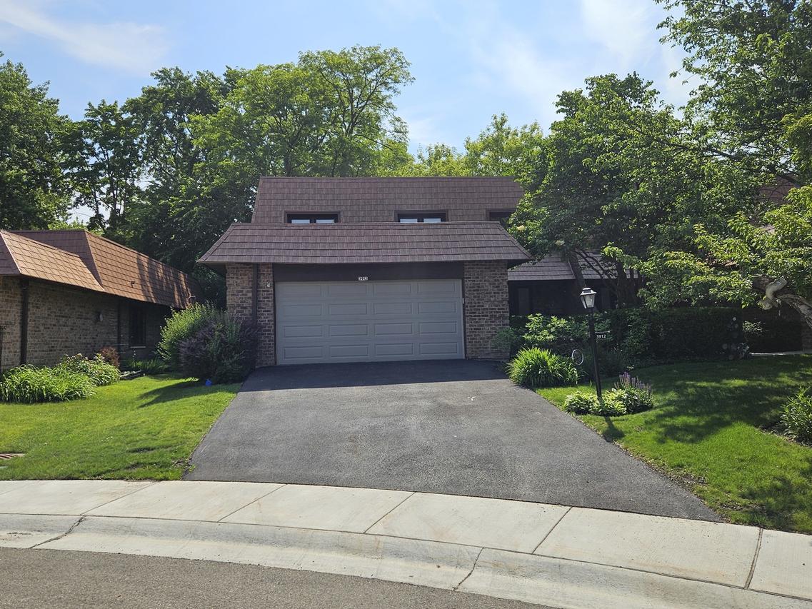 3912 Dundee Rd., Northbrook, IL 60062