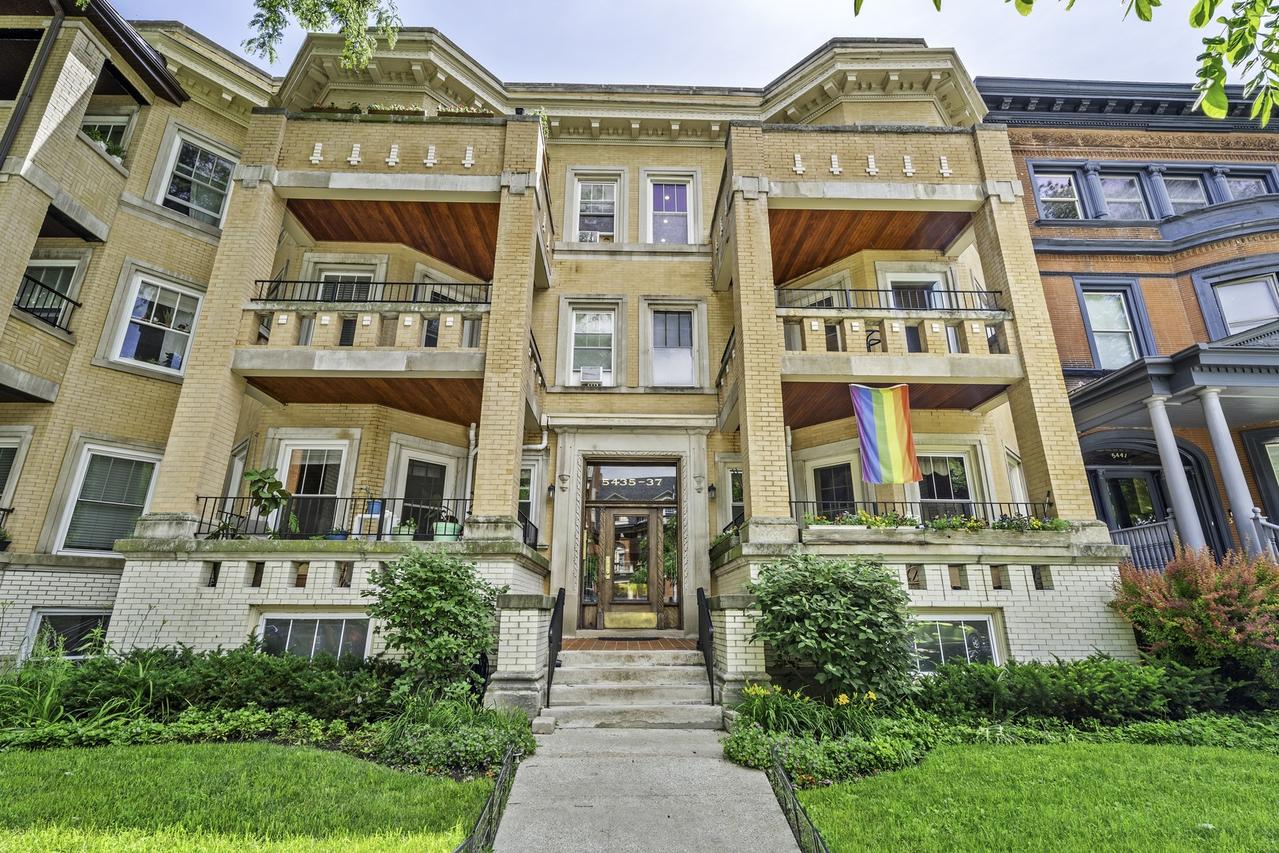 5437 S Hyde Park Blvd. #3S, Chicago, IL 60615