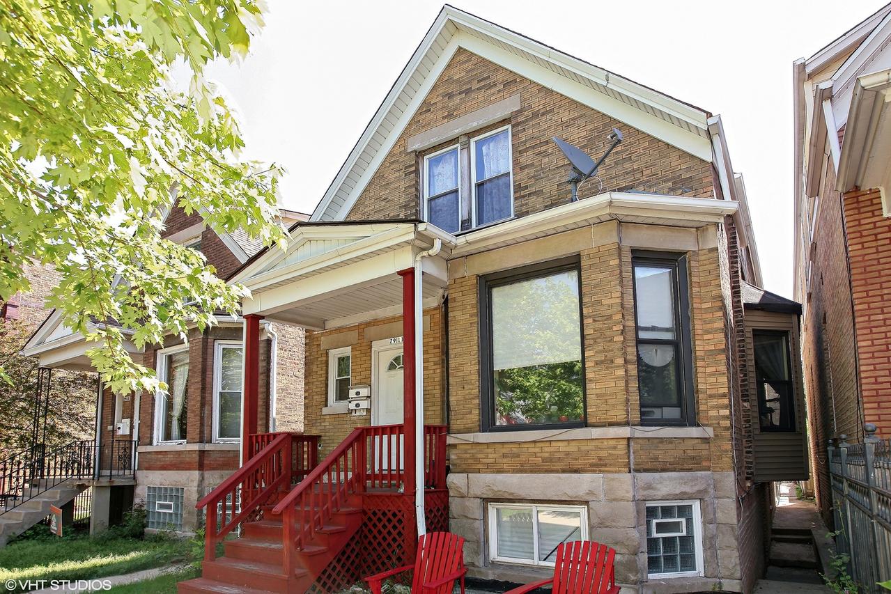 2911 N Troy St., Chicago, IL 60618