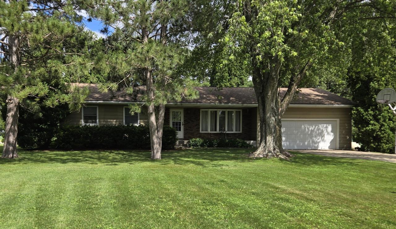 6428 S Oakwood Ln., Polo, IL 61064