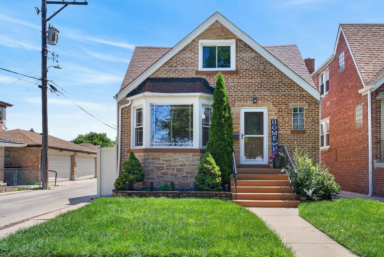 6365 N Mobile Ave., Chicago, IL 60646