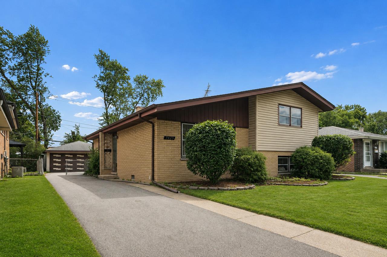 4425 W Jean St., Alsip, IL 60803