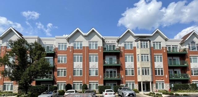 640 Mchenry Rd. #408, Wheeling, IL 60090