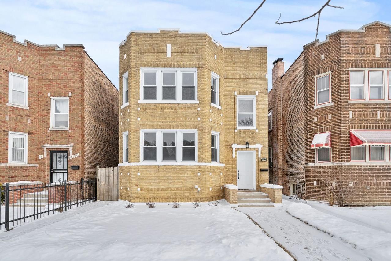 7811 S Honore St., Chicago, IL 60620