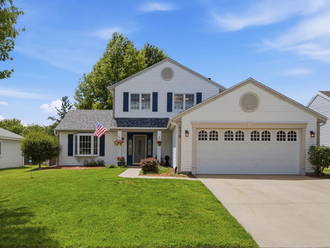476 Essex Pl., Carol Stream, IL 60188