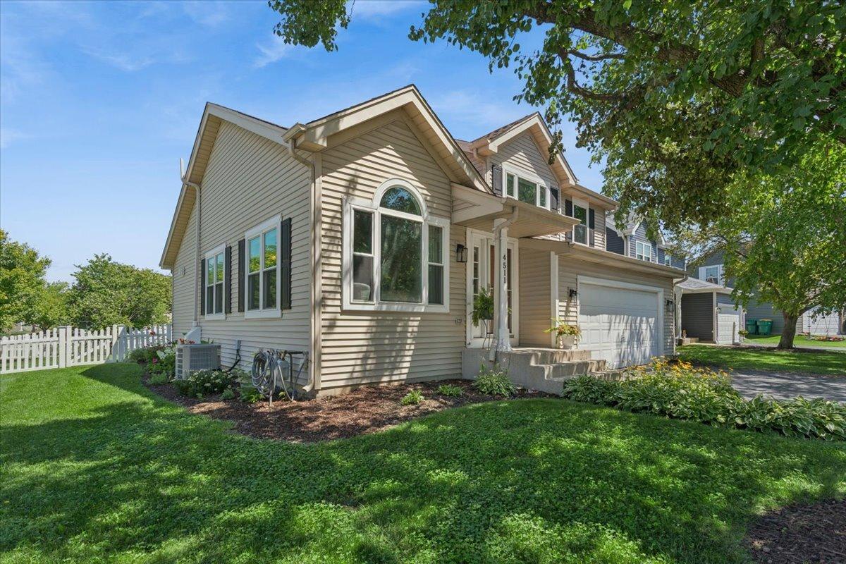 4511 Fieldcrest Ct., Plainfield, IL 60586