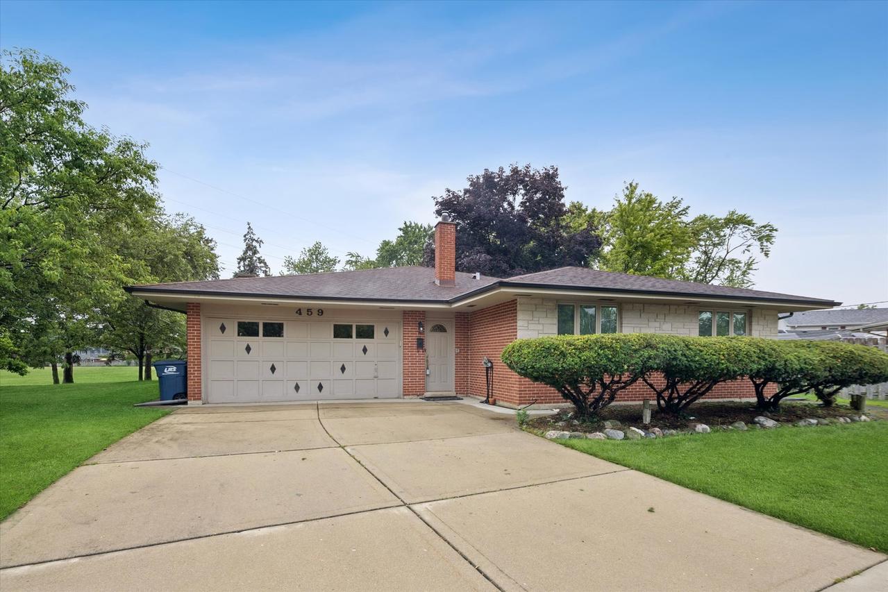 459 W Millers Rd., Des Plaines, IL 60016