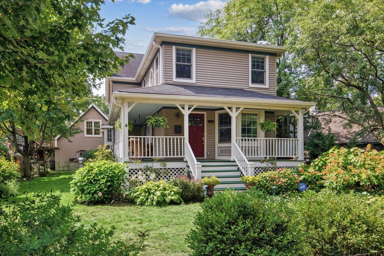 1421 Wilmette Ave., Wilmette, IL 60091