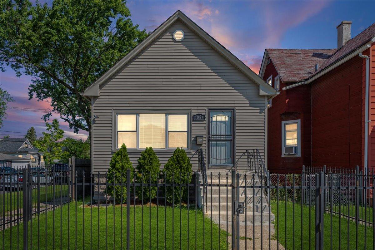 1024 W 103rd St., Chicago, IL 60643