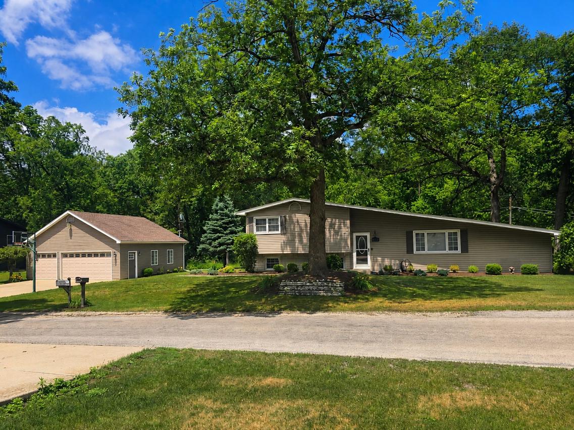 4623 W Nancy Dr., Kankakee, IL 60901