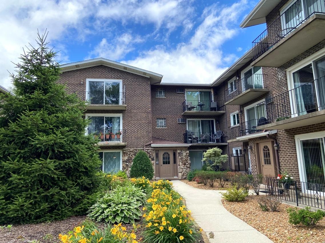 9008 W 140th St. #3A, Orland Park, IL 60462