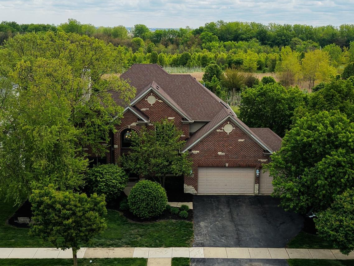 5815 Rosinweed Ln., Naperville, IL 60564