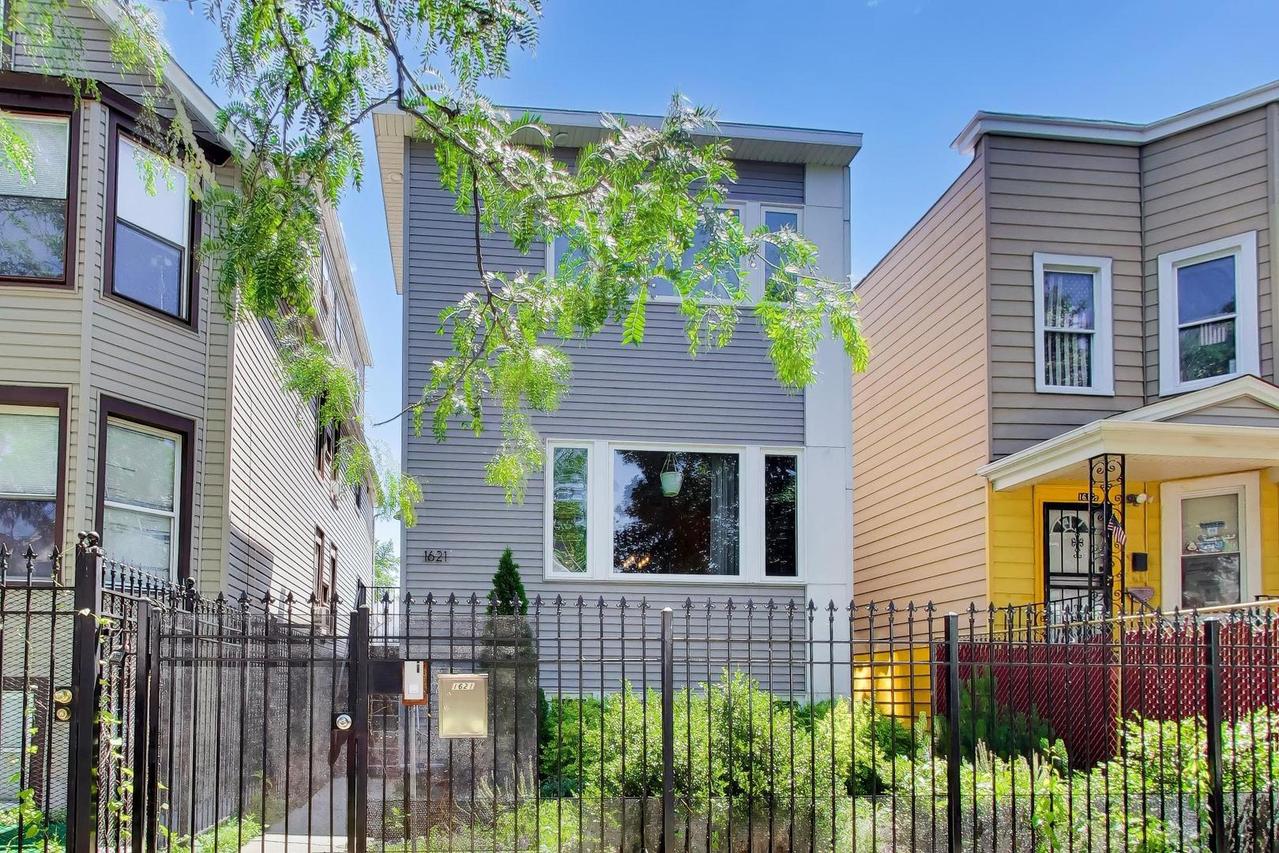 1621 N Spaulding Ave., Chicago, IL 60647