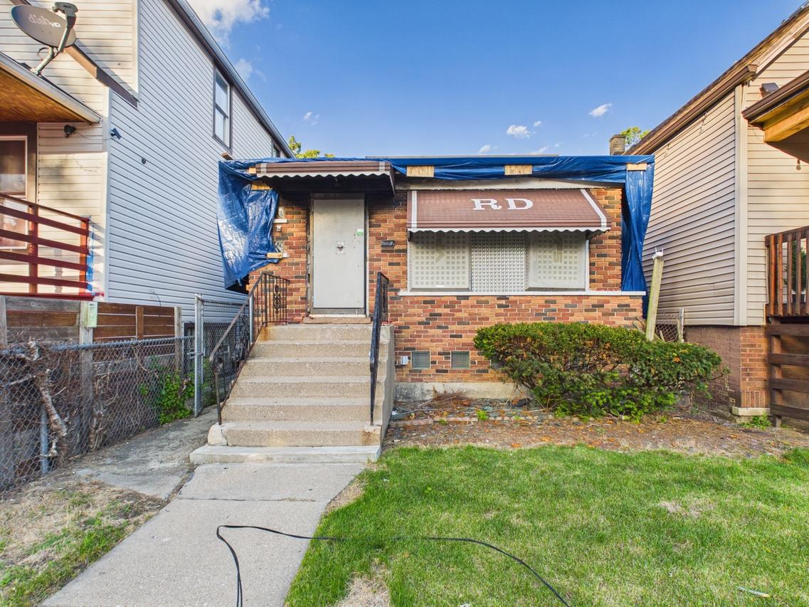7123 S Honore St., Chicago, IL 60636