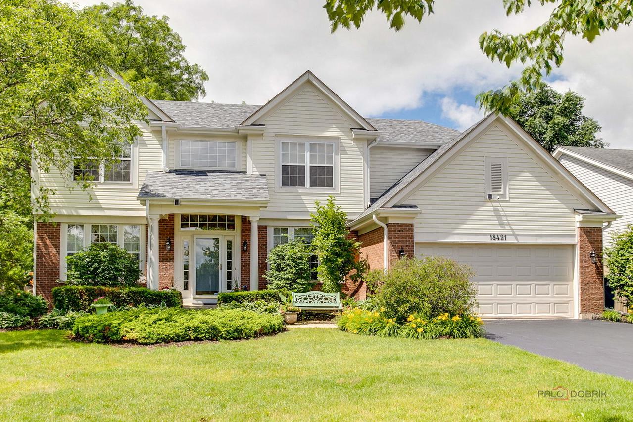 18421 W Meander Dr., Grayslake, IL 60030