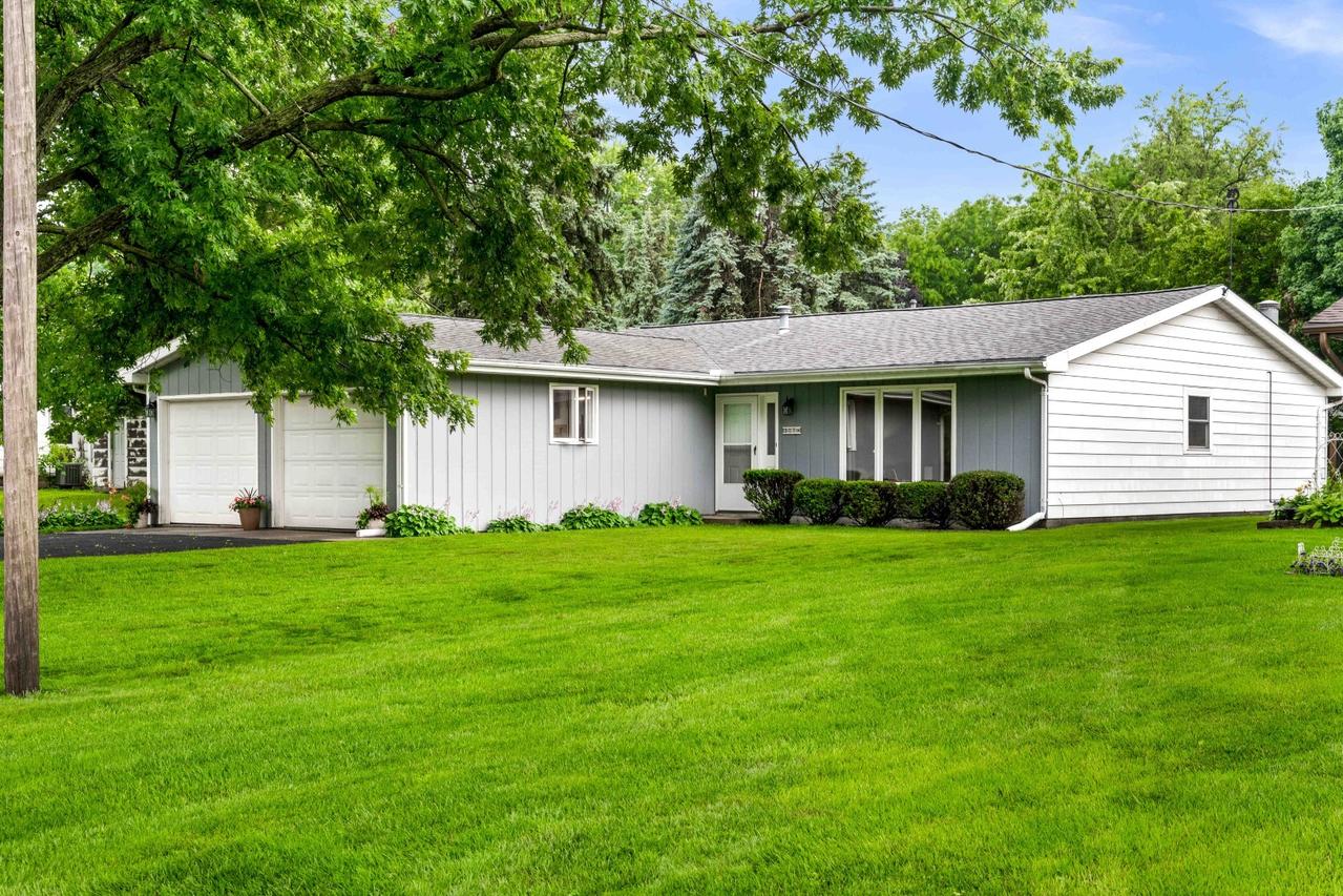 307 S Washington St., Hudson, IL 61748