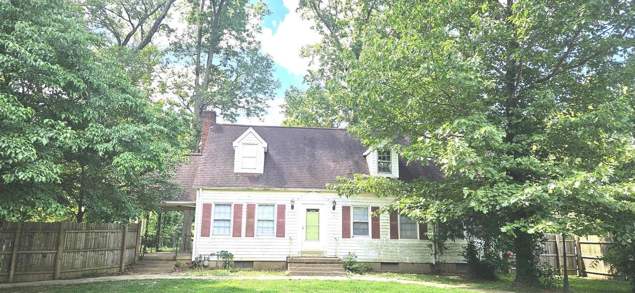 2883 S Illinois Ave., Carbondale, IL 62903