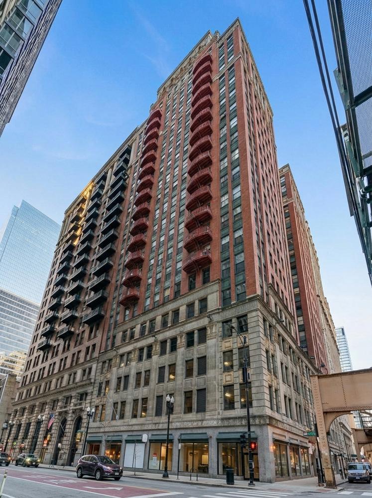 208 W Washington St. #1909, Chicago, IL 60606