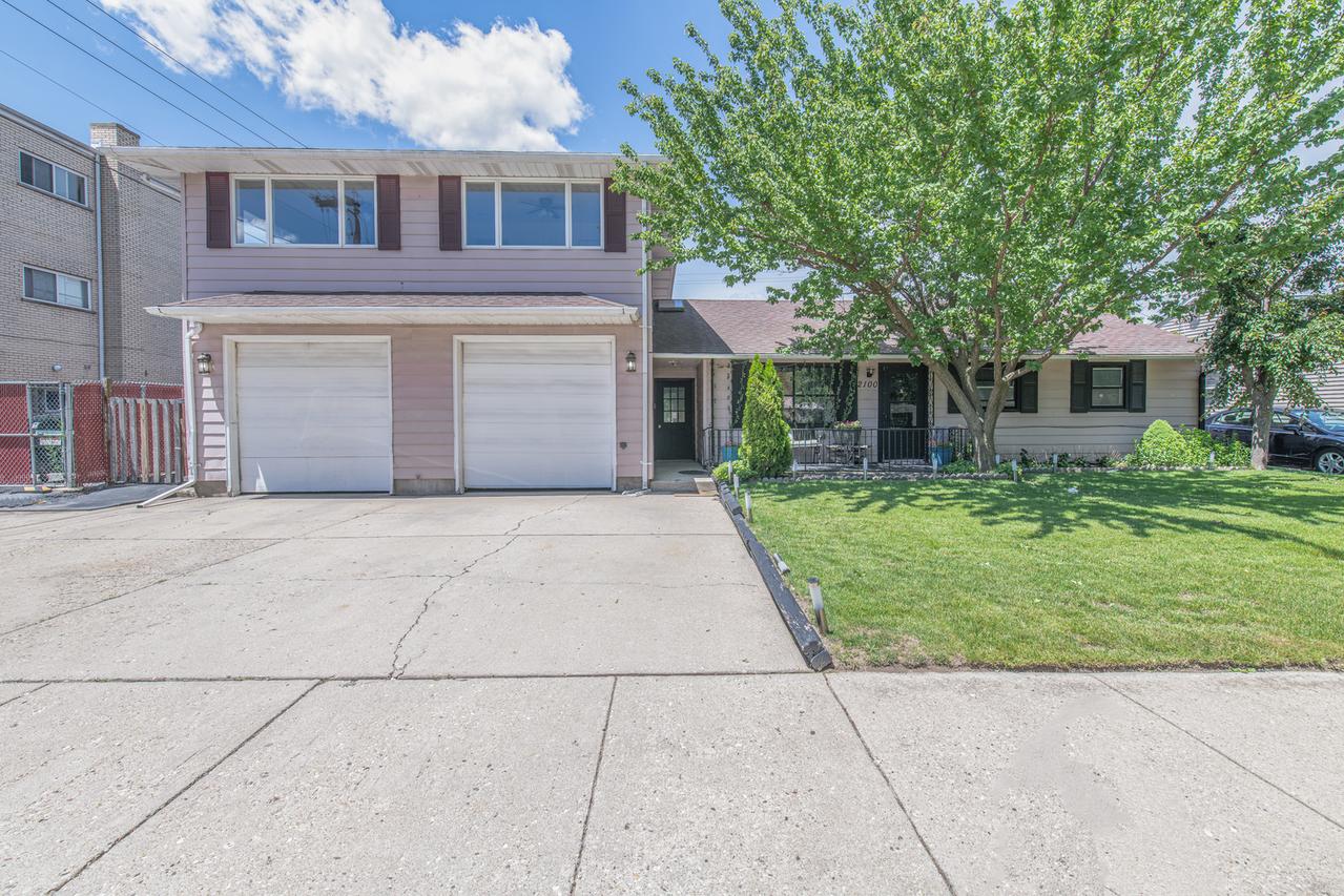 2100 Western Ave., Waukegan, IL 60087