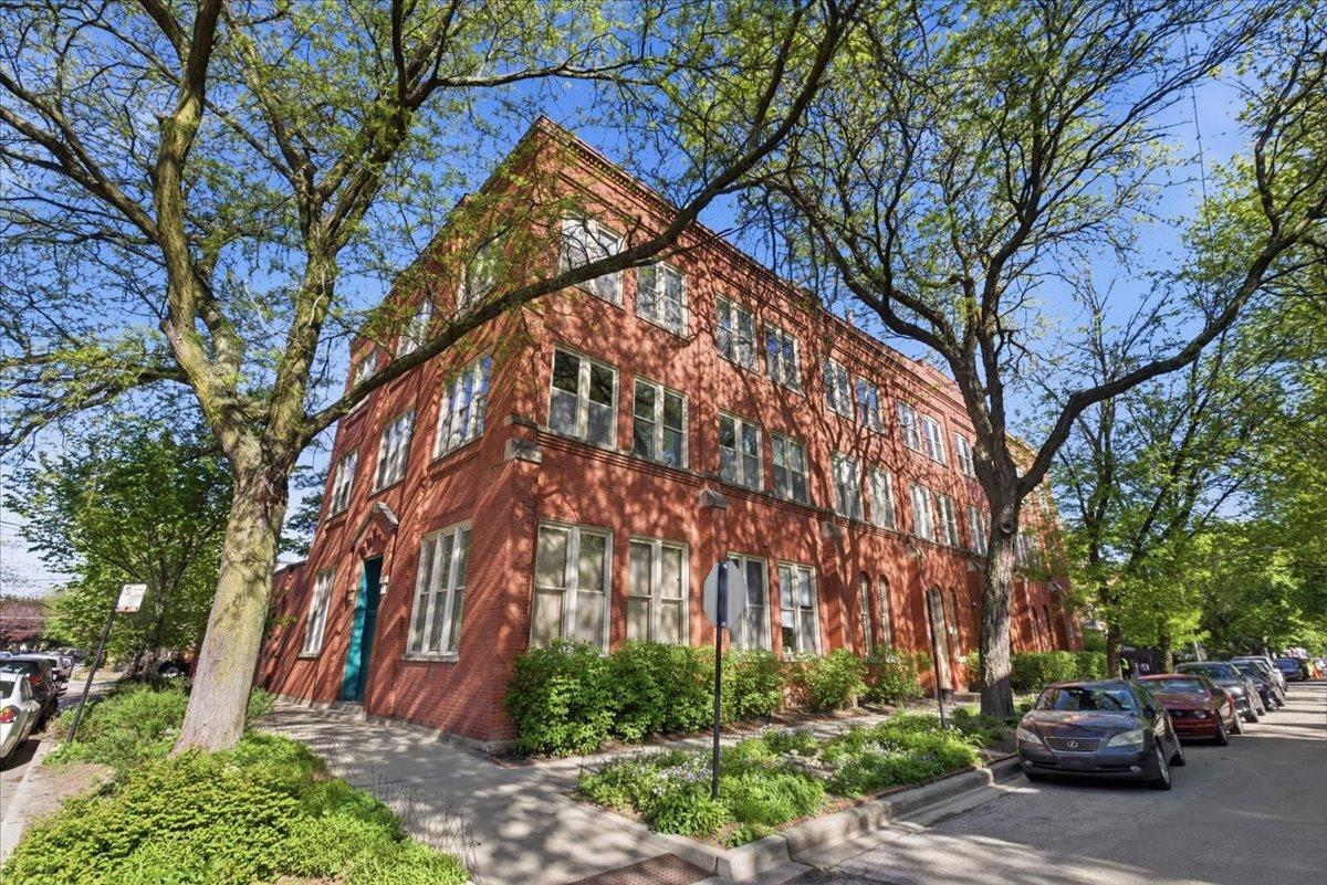 2510 N Wayne Ave. #304, Chicago, IL 60614