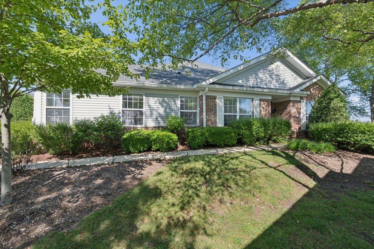 21102 W Cypress Ct., Plainfield, IL 60544