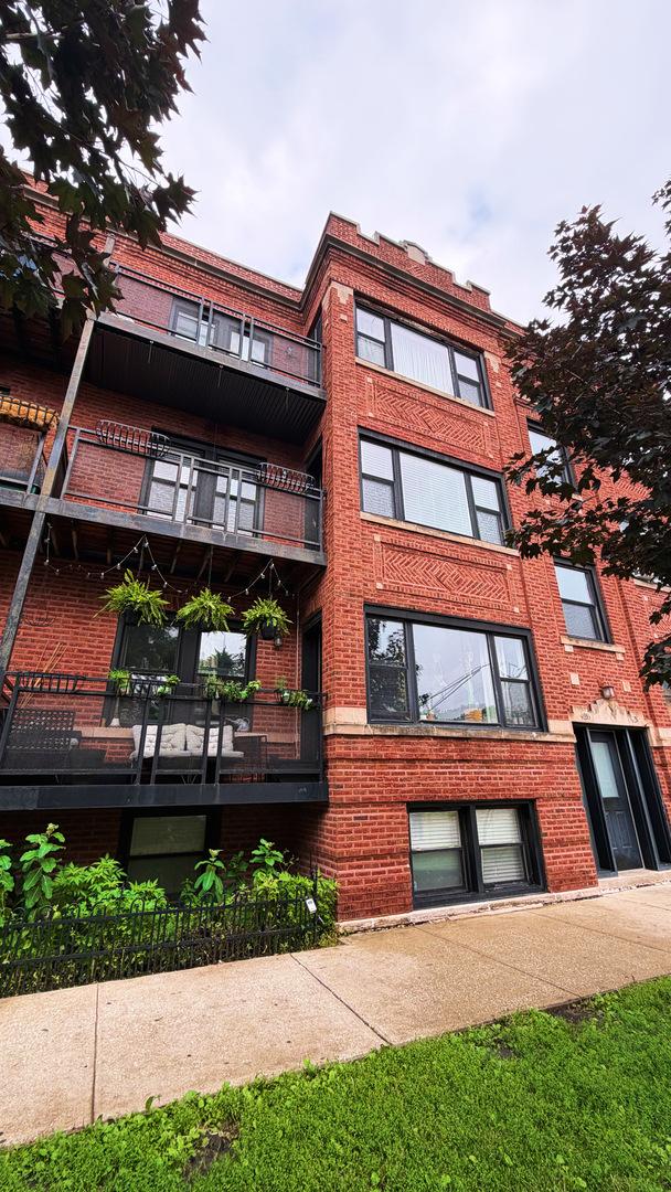 4655 N Spaulding Ave. #2, Chicago, IL 60625