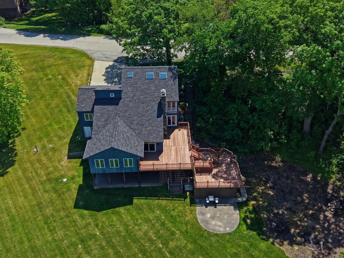 1803 Cassandra Ln., Mchenry, IL 60051